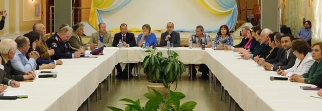 Встреча александра бречалова с руководителями национально-культурных объединений республики 1