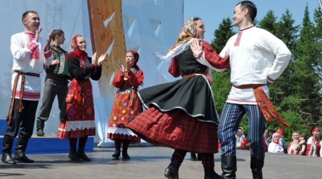 1 июля в москве пройдет национальный удмуртский праздник «гербер» 1