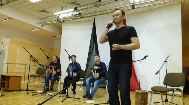 Участники «палэзян» окунулись в мир удмуртских и финно-угорских танцев 12