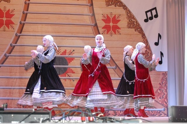 Подведены итоги конкурса удмуртского традиционного танца «юг эктон» 2
