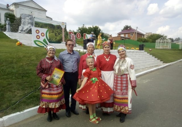 В сюмсинском районе состоялся ягодный фестиваль «узы-боры» 3