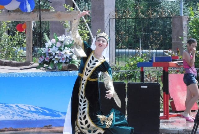 В ижевске прошёл армянский праздник вардавар 46