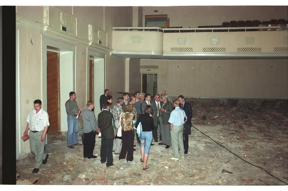 Реконструкция бывшего здания дк "октябрь" - будущего дома дружбы народов 12