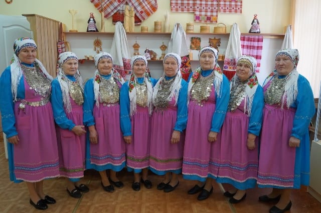 Удмурт ансамбль киргизиын ортчем фестивале пыриськиз 1