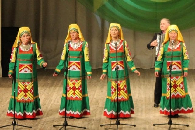 В кизнерском районе прошёл конкурс вокальных ансамблей 3