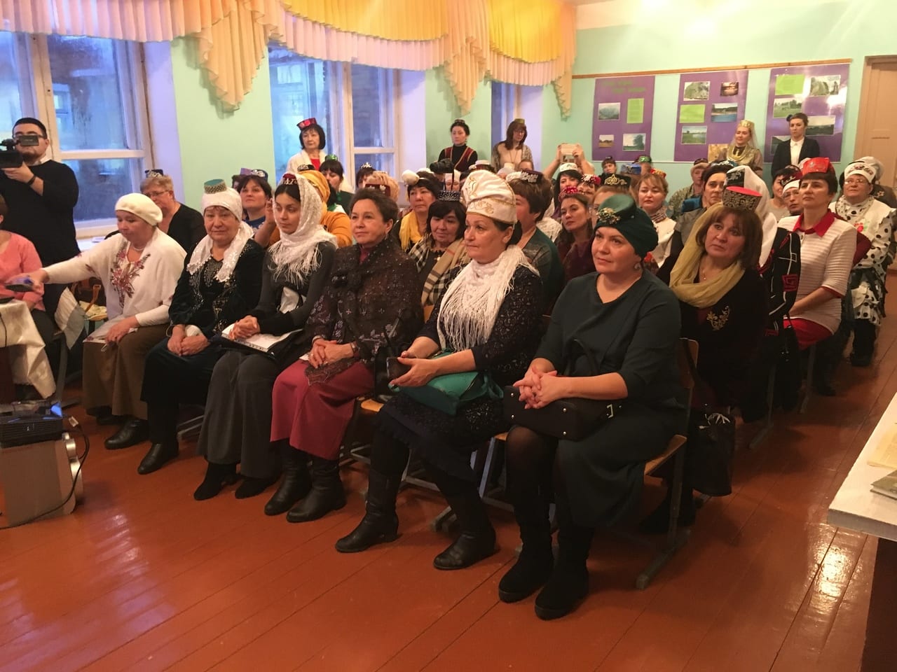 В удмуртии проходит форум союза татарских женщин 1
