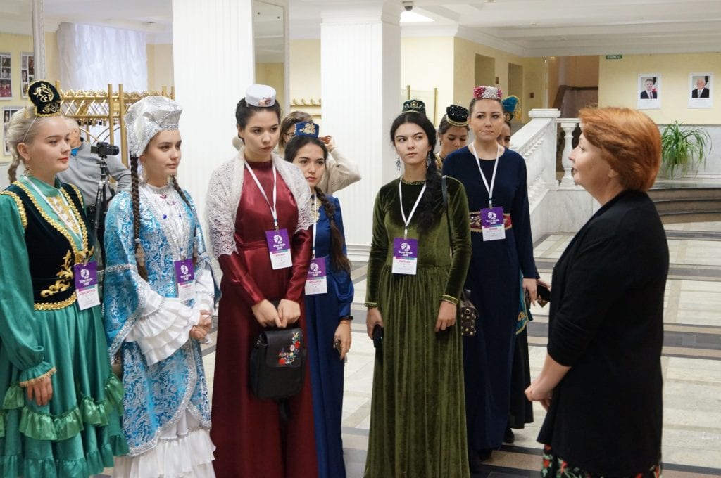Участницы “татар кызы - 2019” посетили дом дружбы народов 8