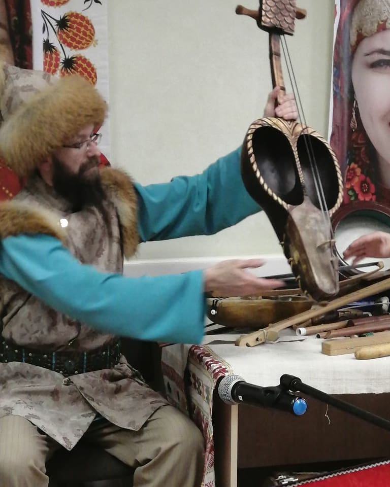 В ижевске прошли мастер-классы по игре на старинных традиционных музыкальных инструментах татар 3