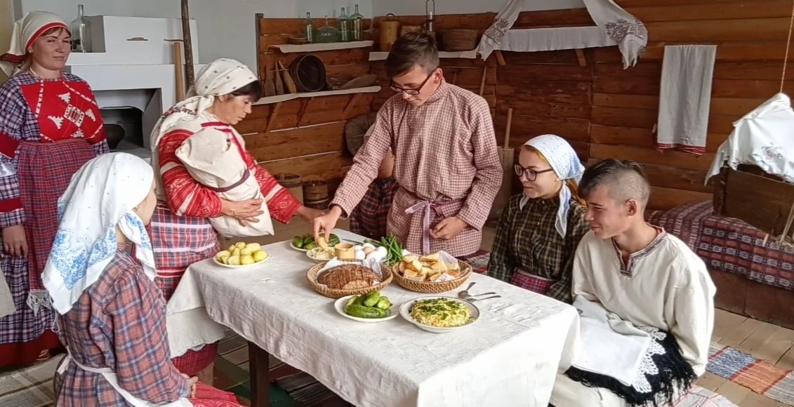 Фото детей в краеведческом музее