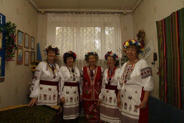 Фото женщин-украинок с венками на головах