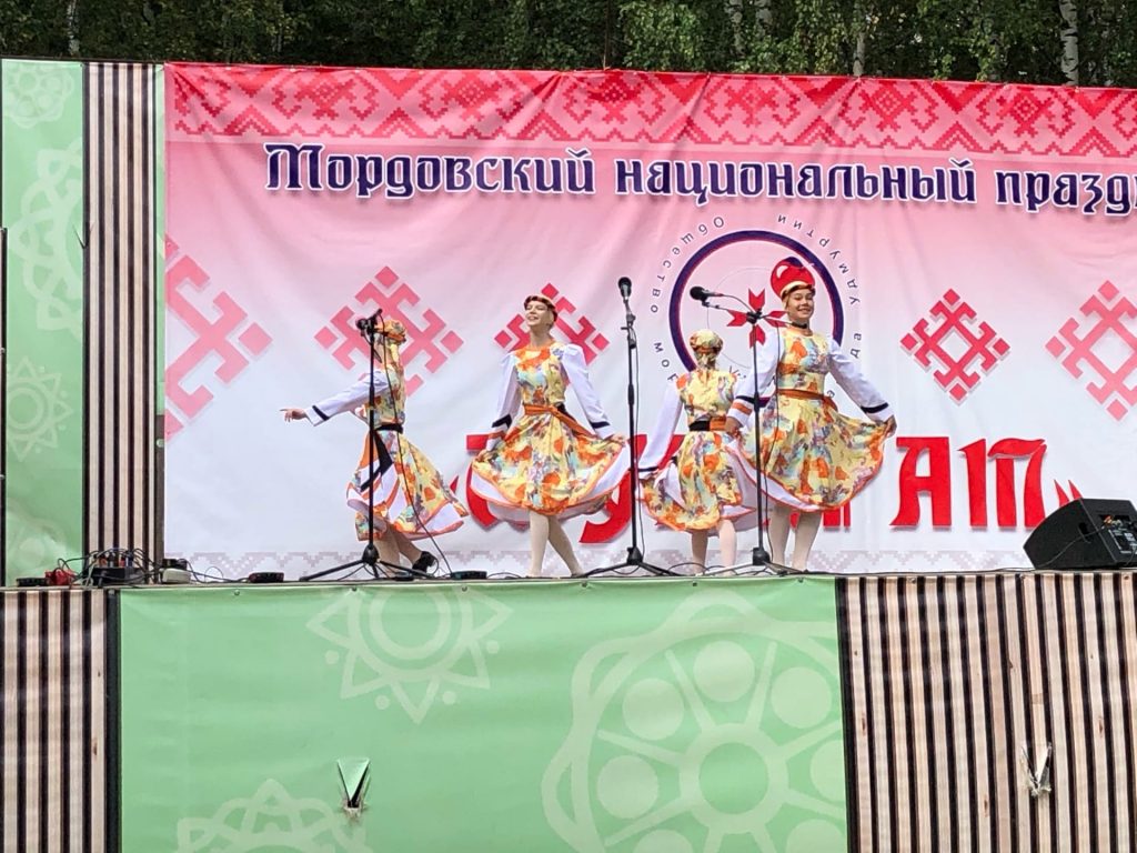 Общество мордовского народа удмуртии познакомило жителей со своей культурой 5