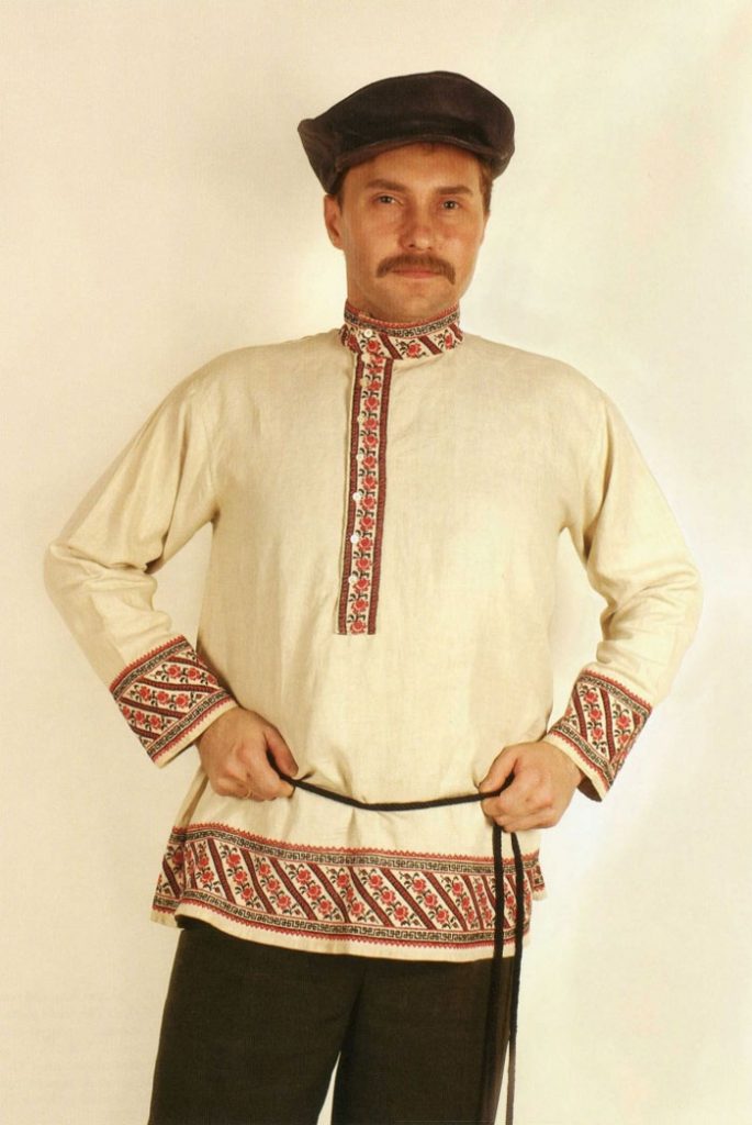 Мужской национальный мордовский костюм