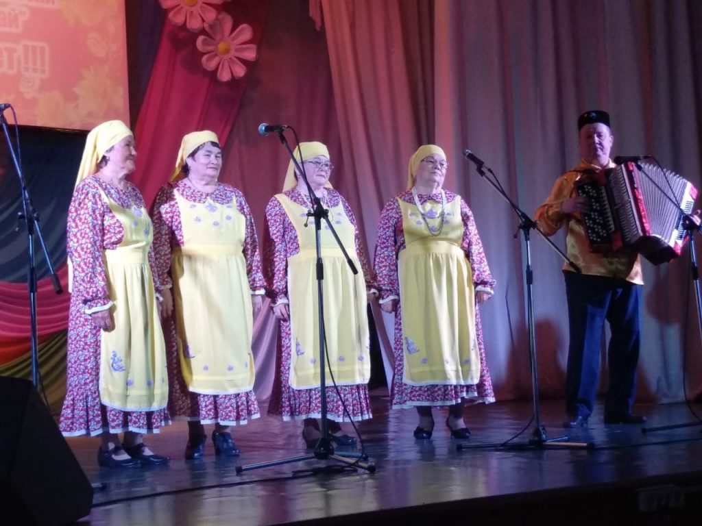 В воткинске отметили 30-летие народного ансамбля татарской песни  «тургай» 109