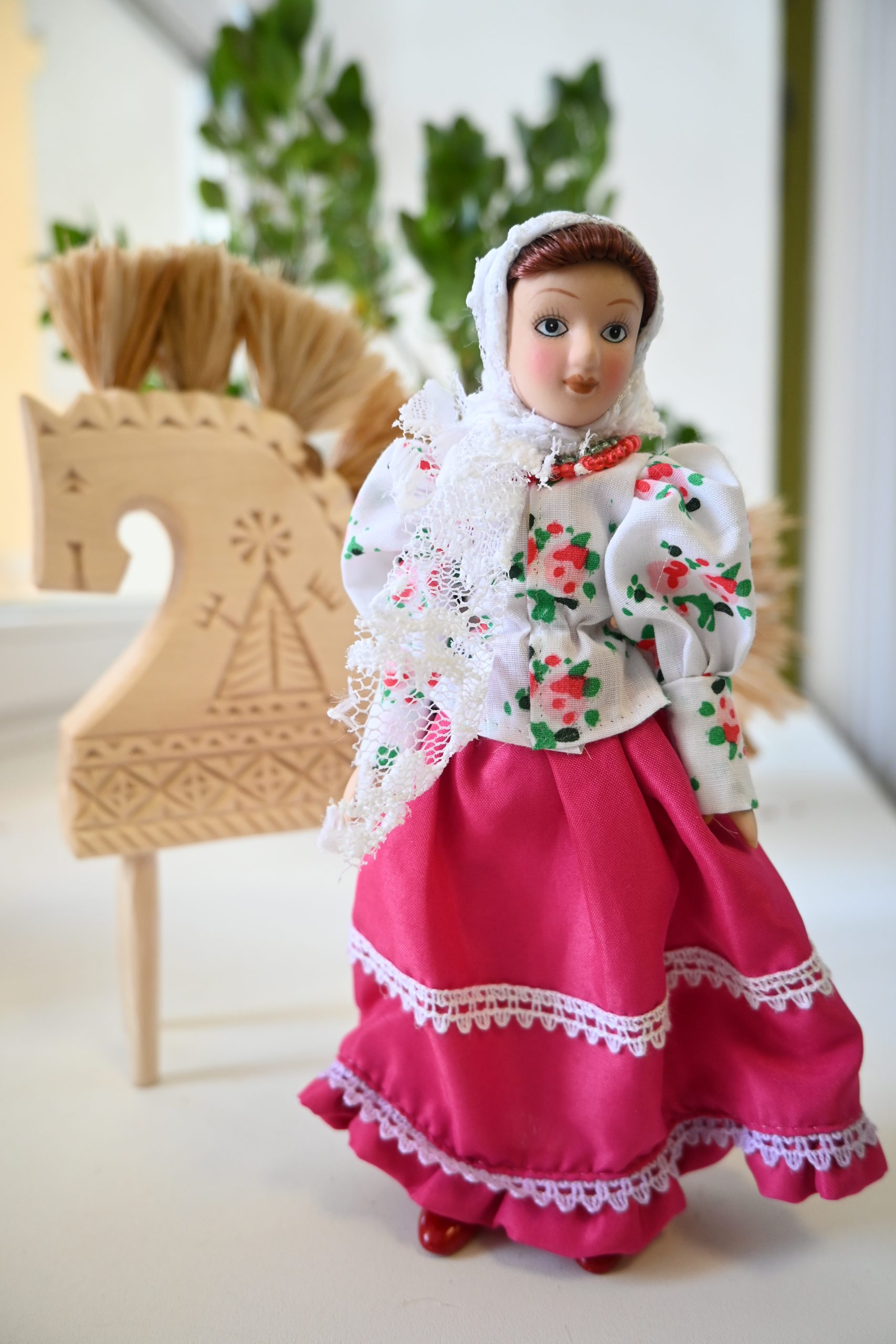 «истории игрушек». Выставка кукол в народных костюмах 46