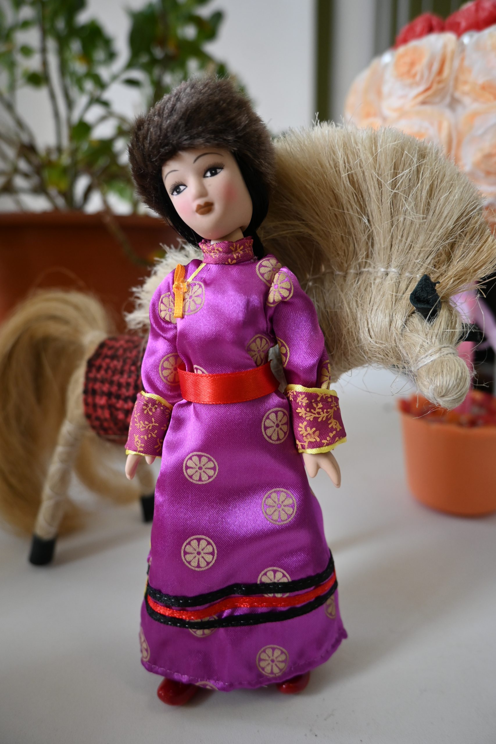 «истории игрушек». Выставка кукол в народных костюмах 71