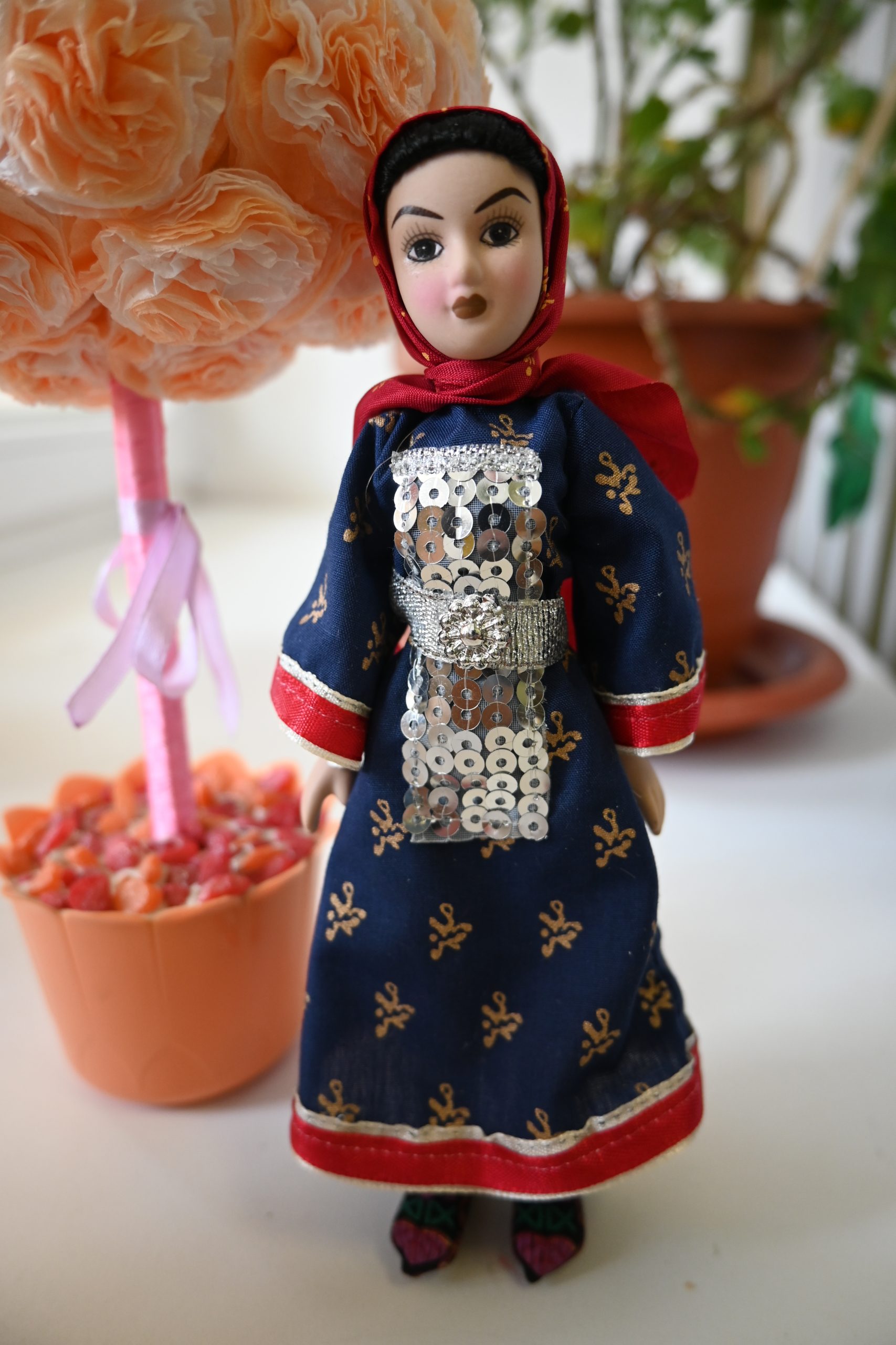 «истории игрушек». Выставка кукол в народных костюмах 88
