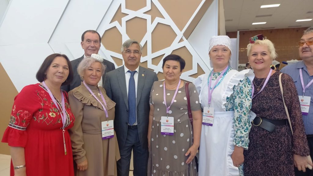 В казани завершается всемирный конгресс татар 56